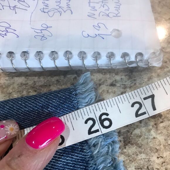 Distressed Blue High Rise Vantage Jeans Women's Size 31 - Picture 8 of 10